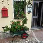 Di Manu Bed & Breakfast 3*